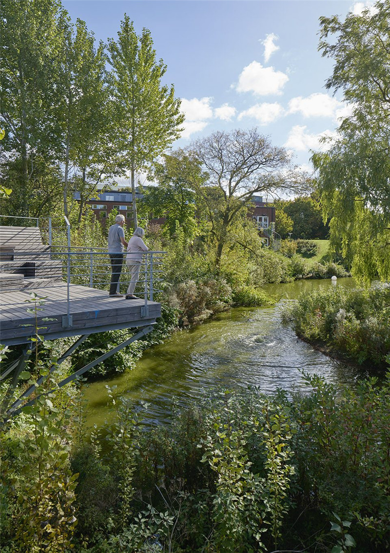 瑞典lth校区公园 水塘上的校园社交_设计圈 - 让设计