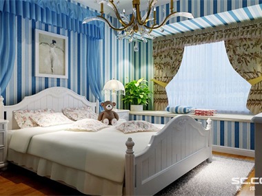 客厅的设计采用独特的手法，地中海的独特造型，蓝色的
