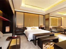 鸿州埃德瑞皇家园林酒店酒店空间卧室背景墙