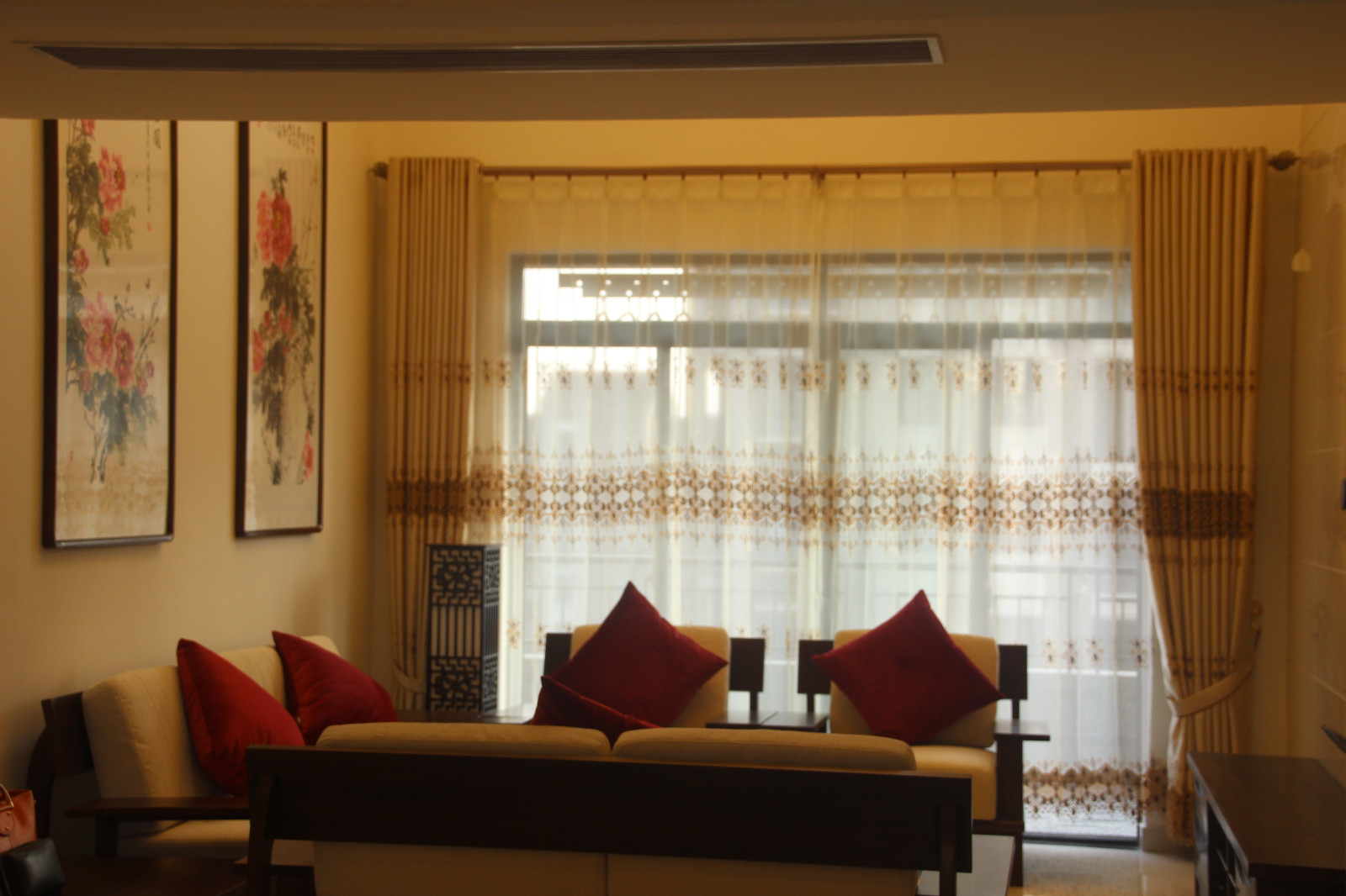 中式客厅背景墙实景图